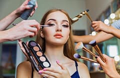 Make up Artist